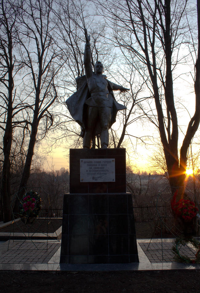 Крюково, поселок Каменка, памятник 2